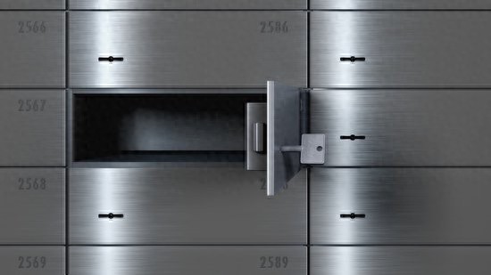离线钱包安全吗_btc离线钱包_另外，冷钱包通过离线存储您的密钥来提供额外的安全保障。这些钱包（例如硬件钱包或纸钱包）不连接到互联网，从而最大限度地降低了未经授权访问您的比特币的风险。通过离线保存密钥，冷钱包大大降低了成为黑客或网络
