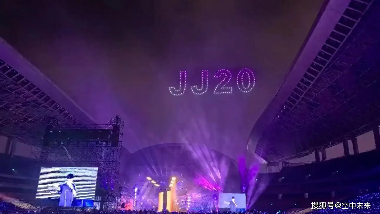 无人机表演是什么意思_如何利用无人机技术提升表演的震撼效果？_无人机表演设备多少钱
