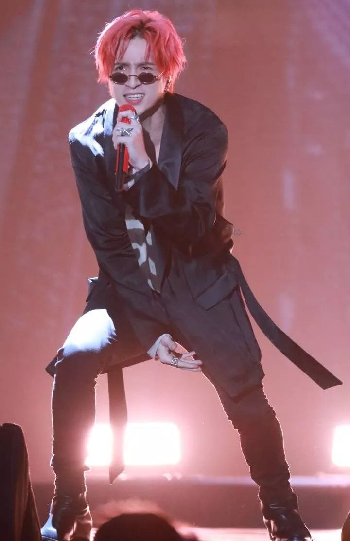 薛之谦mv故事_薛之谦的歌曲故事_薛之谦的经典歌曲背后的故事，感人至深